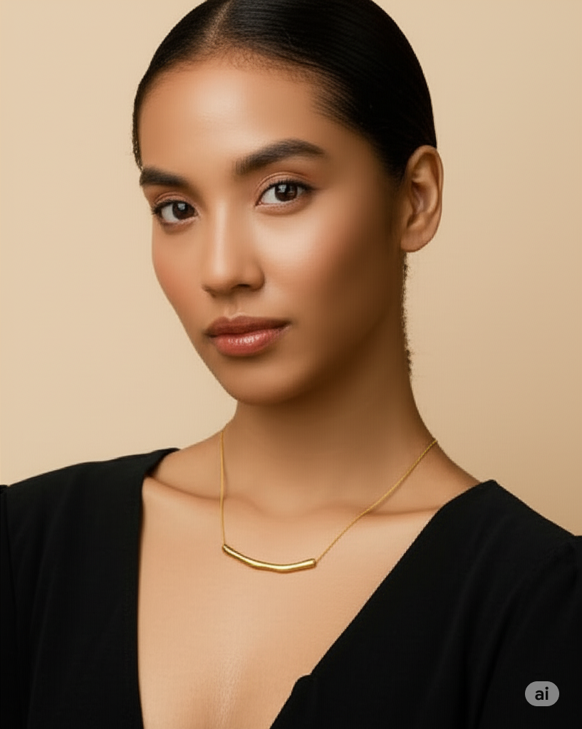 PURE LINE NECKLACE
