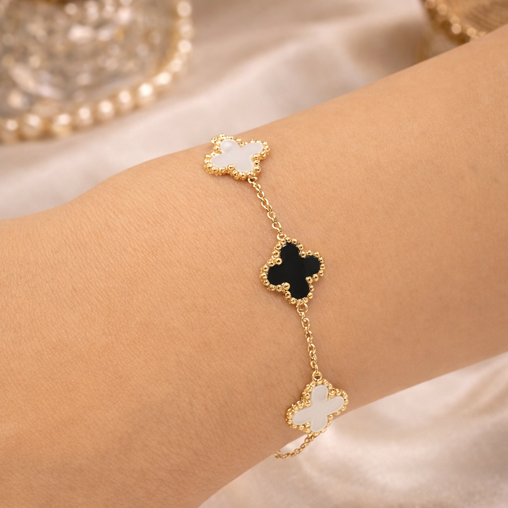 Black&white Clover Bracelet