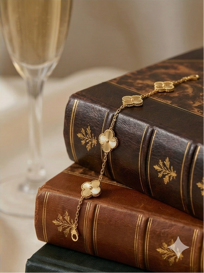 GoldClover Bracelate